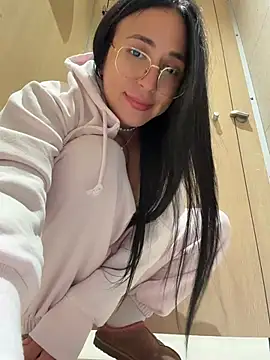 Bunny_Lush - Undress me