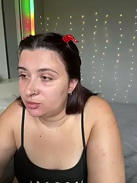 AureTease - Lovense 4K Webcam 2
