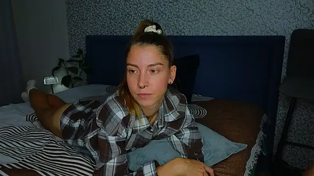 Kristi_Wolf - dildo pussy naked