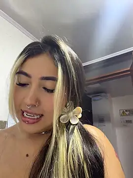 ManuelaVeeleez
