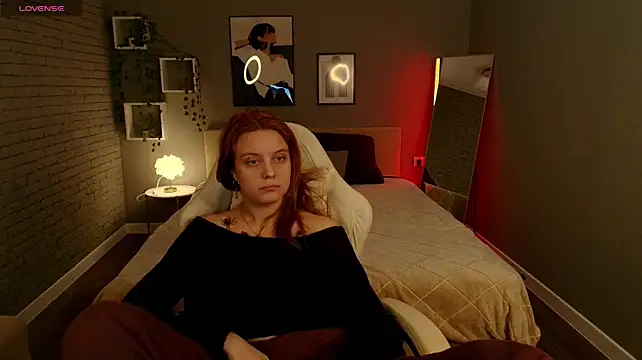 Alisa_Laurent
