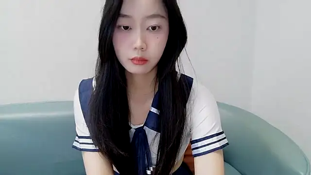 Yuyu9988 - 近距离舌吻