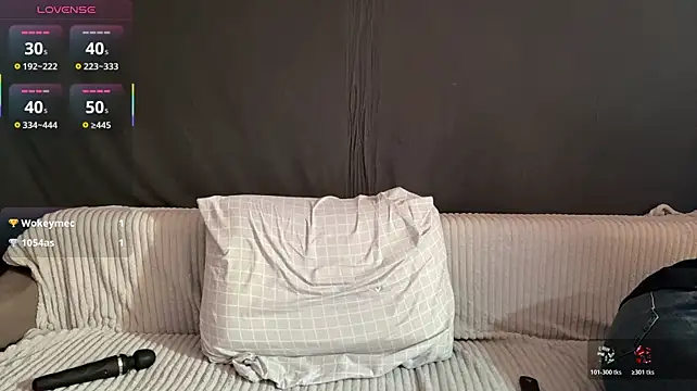MysterisGold - passionate kiss