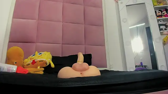 MelanieRousse - Put the dildo and the Lush in my ass and