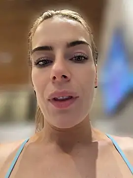 Oliviafranciis - 3 Min Toy Control