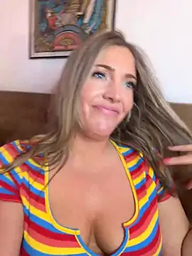 Hollyharmd - Sit on this Monster cock bb 🍆