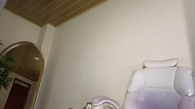 Coquette_Johnson