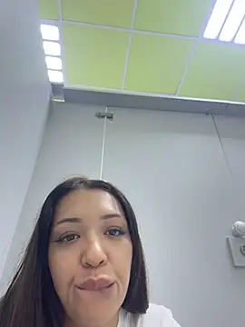 Jennxxx- - TAKE OFF SKIRT + 10 SPANKS IN MEN'S WC