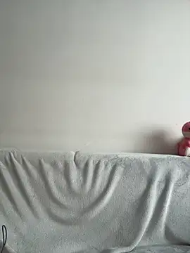 Alma_170900 - Ride dildo 🍆