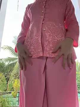 My_Melodyy - Make me cum pussy wet in public garden