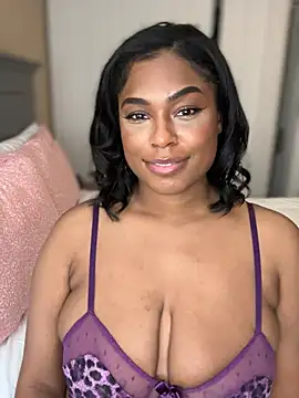 CandyLuxxxx - Ultra High DOMI on clit ♥️ vid last tip