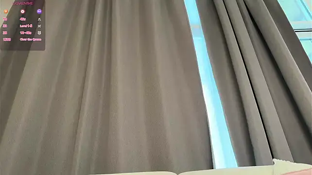 LindaFarm - top higher and tease areolas