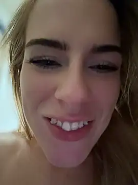 Oliviafranciis - 3 Min Toy Control