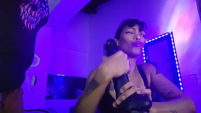 FirexxxDesire69 - 👅SUCK IT SLOPPY 🍆💦 & Yes! its Fire🔥