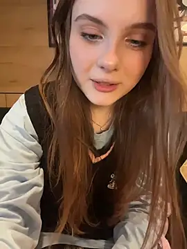 Lunabelle_ - Risky moaning near ppl