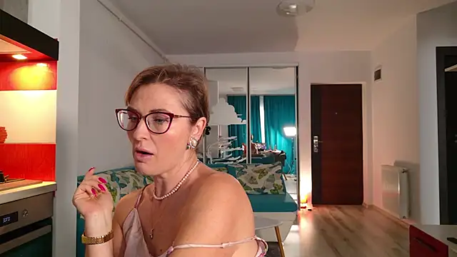 CaroJhoness