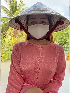 My_Melodyy - Make me cum pussy wet in public garden