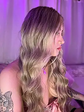 Lally_Valencia__ - Lick Nipples