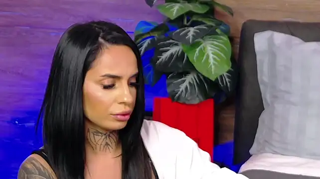 IrisSwift - Let's get this pussy busy