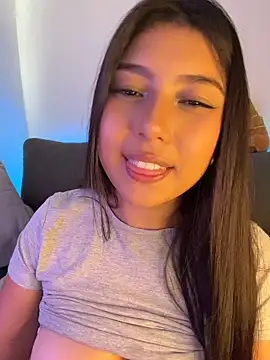 Maii_chan - cum for daddy