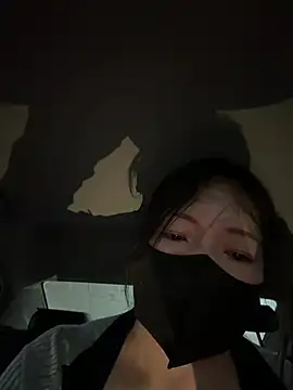 Maomao116 - 超级敏感，易喷体质，会一直喷水💦，后入肛门抽插2分钟