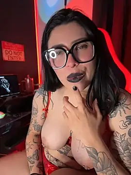 Draculona-666 - Dracu squirt