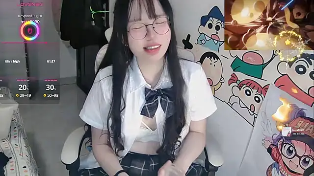 Angela-AMY - 只要有电，我就在线 脱掉内裤M腿