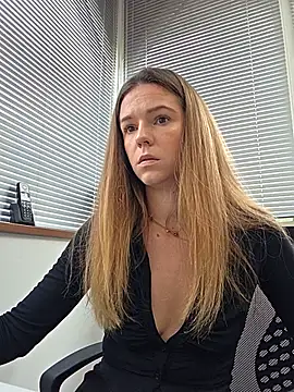 Lucie_mehott - FAIS MOI MOUILLER + 🎁