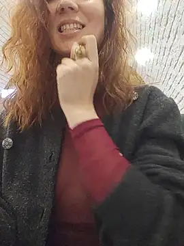 Exhibitionsplit - MAKE me CUM in Public ♤SQUIRT