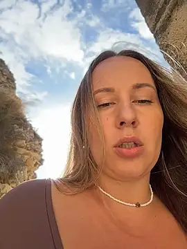 Mona_Plus - Tits+nipple clamps😈LT wins video💦