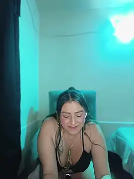Cataleyamyst - Play tits and pinch nipples