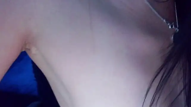 Annastasia_Rousse - boobs show