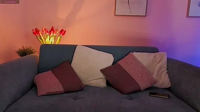 IrisBloommm - Spank me HARDER 👋😫