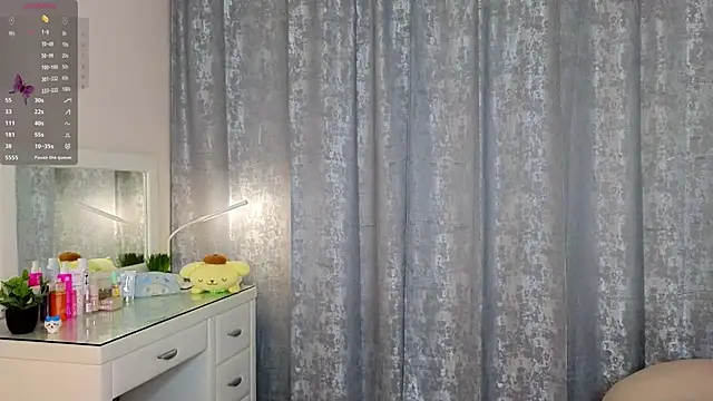 Zaya_venus - Massage my tits under top