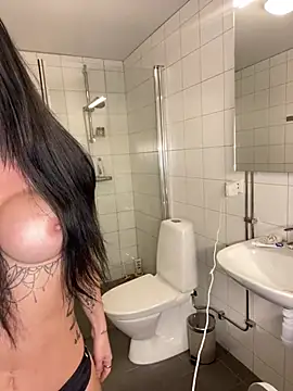 Petite97 - Exklusive show 🤤💗