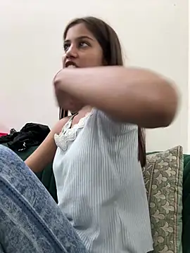 Sexy_myraaaa - Boobs show 🥵