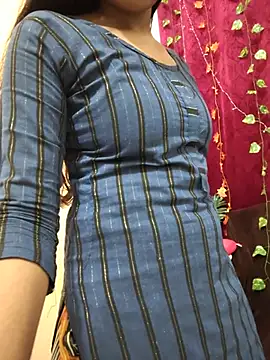 Alisha_Babyy