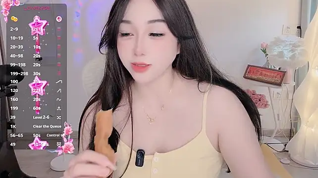 Liz-nn - 近距离坐脸露bb