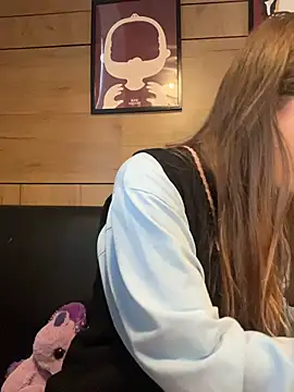 Lunabelle_ - touch my nipples + veru risky flash