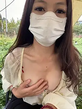 Jiajiaya-520 - 户外全裸3分钟