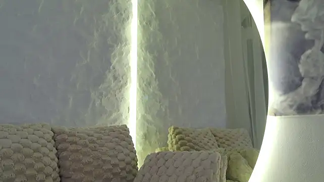 Moniqque - Naughty video for last tipper