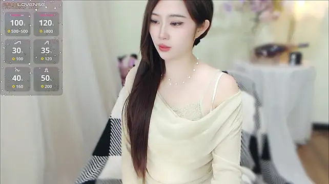 Lilier-BBsexy - 哪有什么四季，有人来了就是四季如春