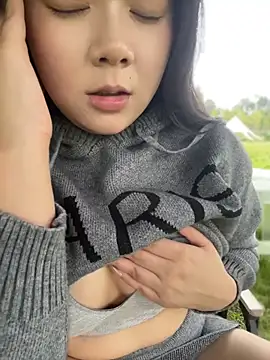 Luna-girl - 户外脱掉内衣裤真空两小时