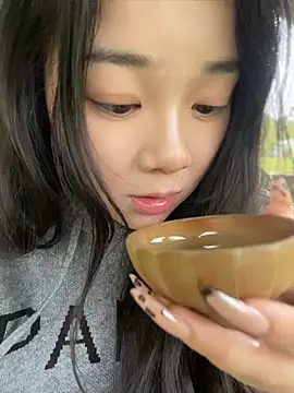 Luna-girl - 户外脱掉内衣裤真空两小时