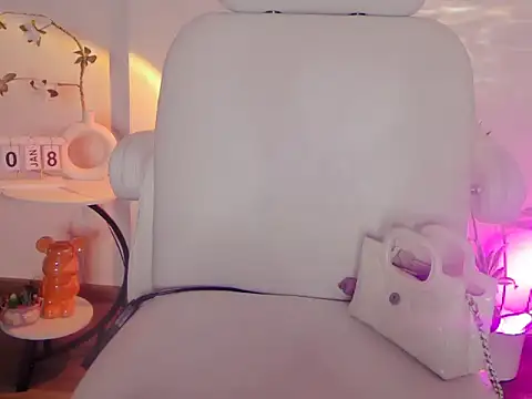 Janise_love - finger in pussy and control lush 2 min