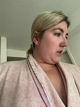 LauraStarr - Squezze my Boobs 🍒🔥