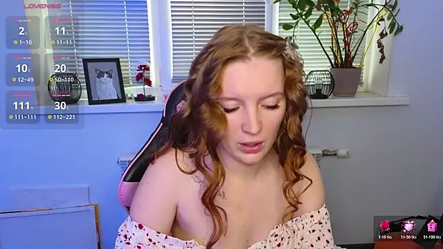 Mary_Blu - naked dancing