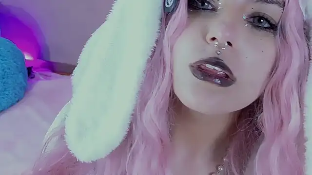 BizzyNoar - deep throa and full saliva