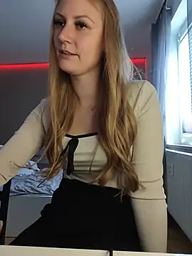 SweetGermanGoddess - 👣Show Feet