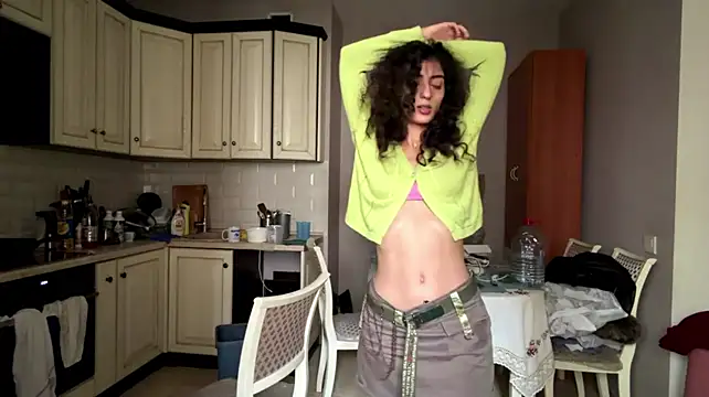 ShantiLeavitt - I'll show you my lower back <3